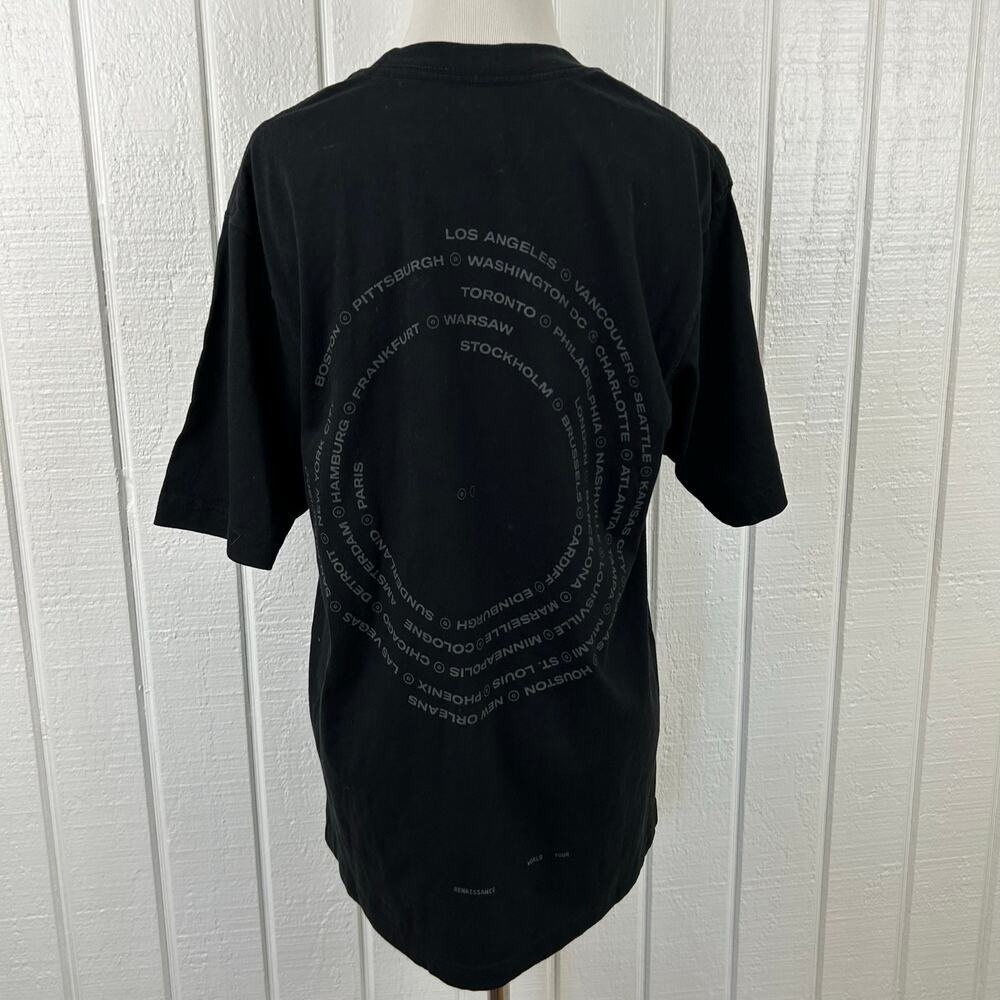 Beyonce Renaissance Tour 2023 Graphic Tee Official Concert Merch Size M - Picture 3 of 4